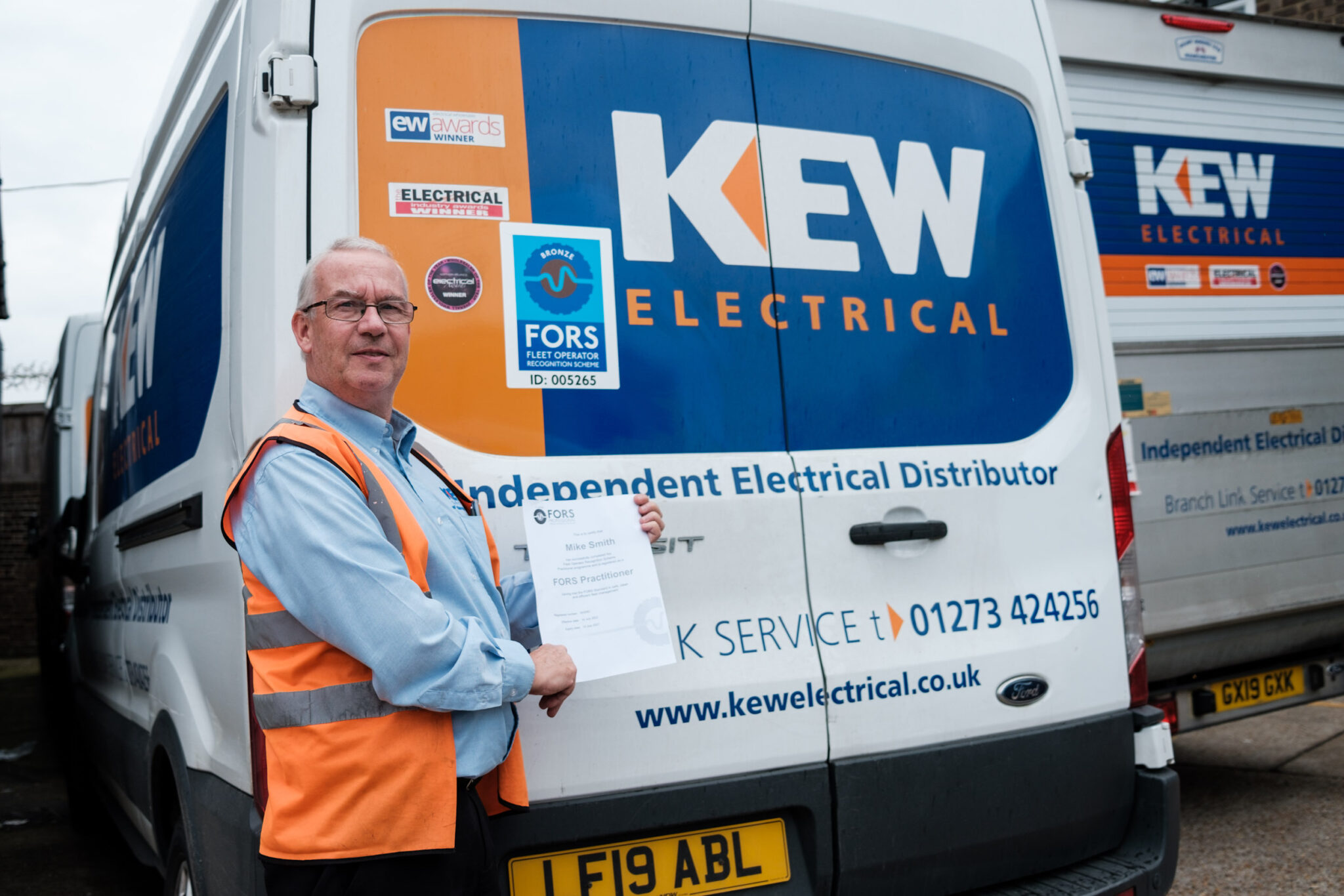 Mike Smith Of Kew Electrical Becomes 3000th Fors Practitioner Fors